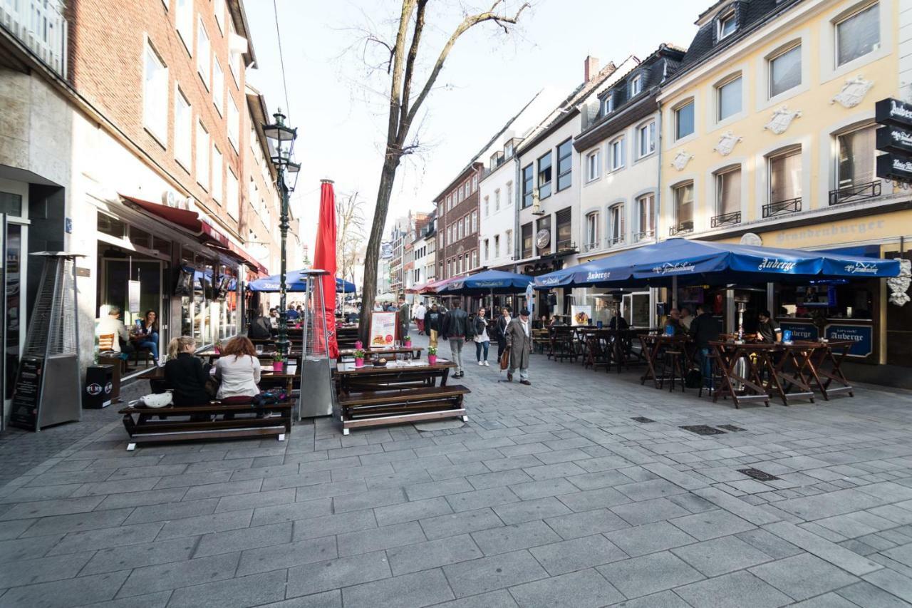 Altstadt Duesseldorf 1 Exterior photo